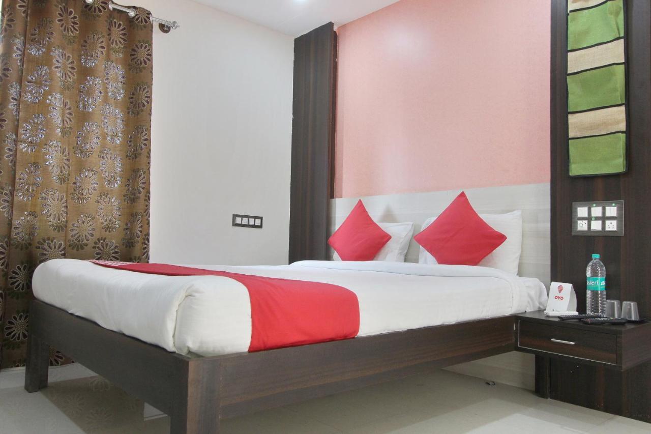 העיר בנגלור Capital O 70534 Habitat Suites And Rooms מראה חיצוני תמונה