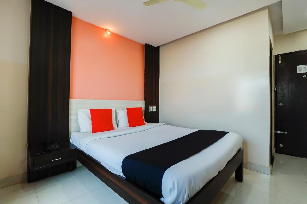 העיר בנגלור Capital O 70534 Habitat Suites And Rooms מראה חיצוני תמונה