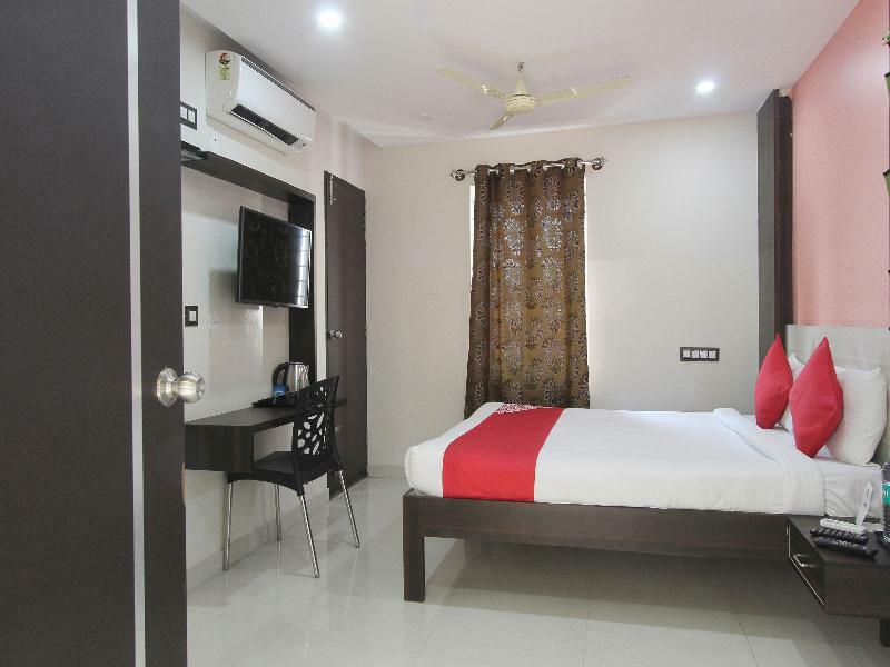 העיר בנגלור Capital O 70534 Habitat Suites And Rooms מראה חיצוני תמונה