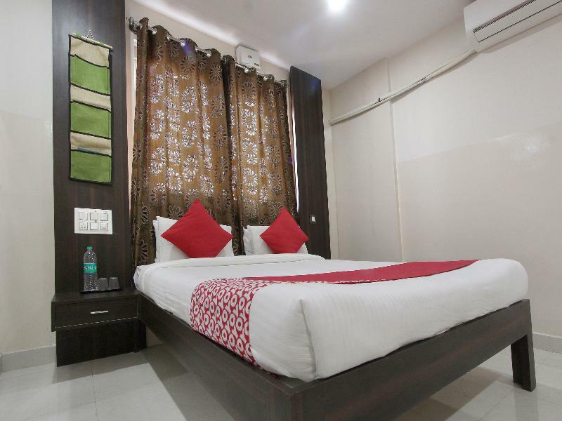 העיר בנגלור Capital O 70534 Habitat Suites And Rooms מראה חיצוני תמונה