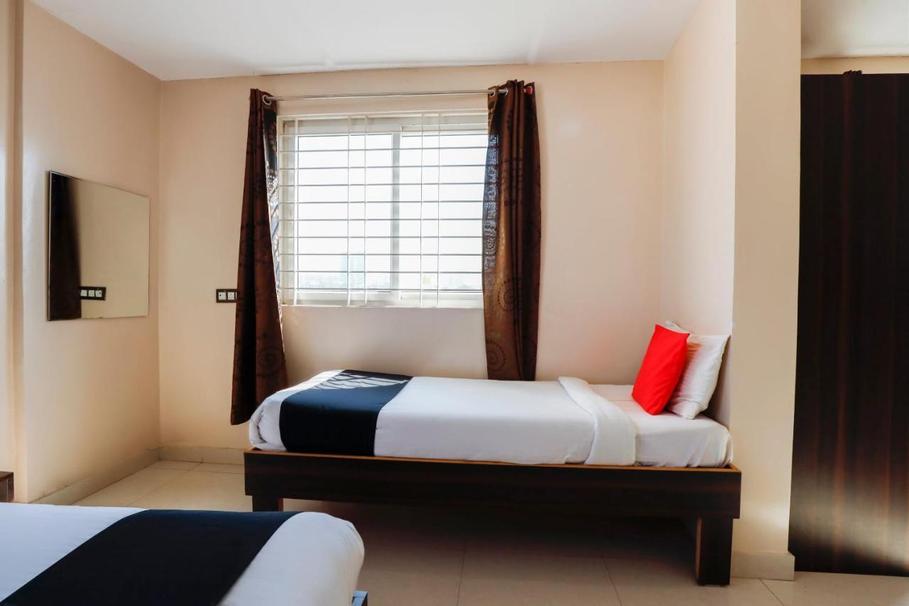 העיר בנגלור Capital O 70534 Habitat Suites And Rooms מראה חיצוני תמונה