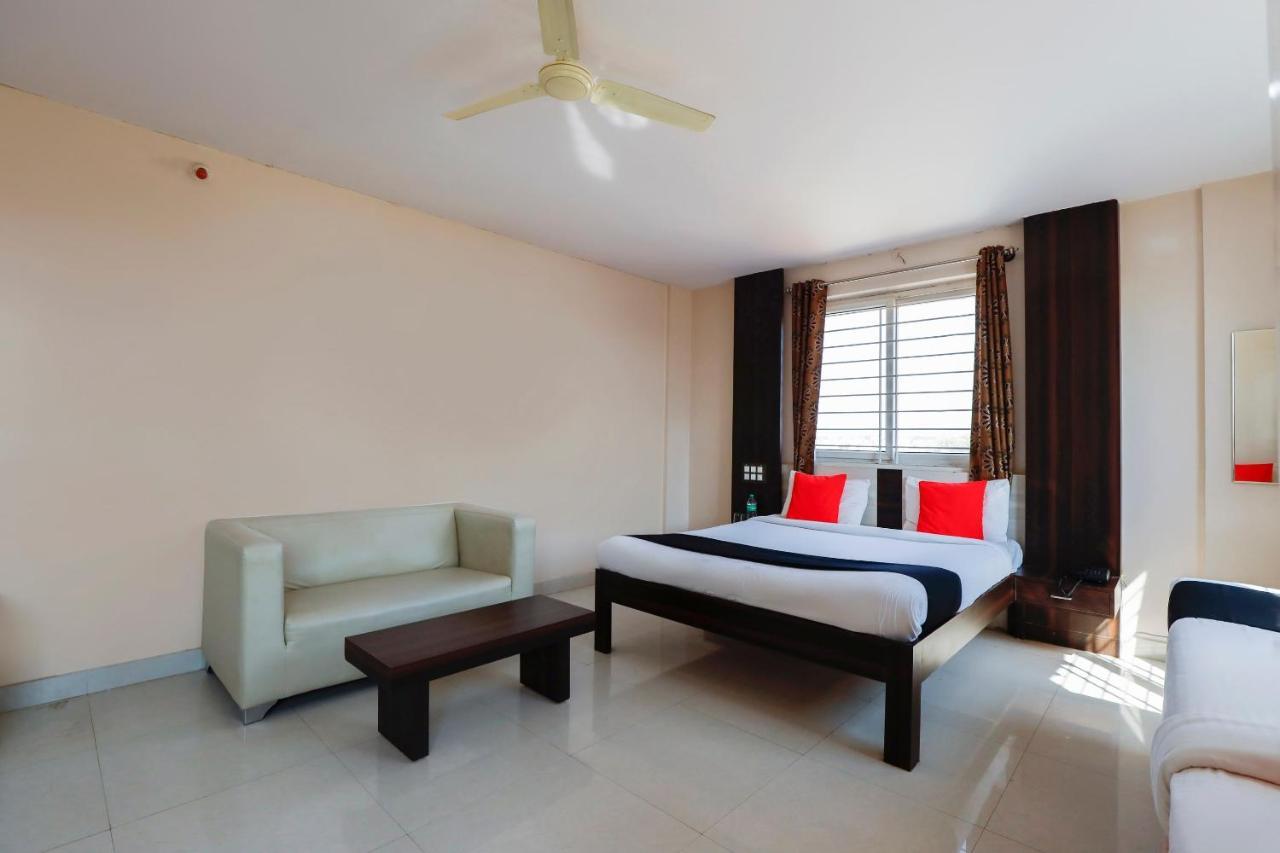 העיר בנגלור Capital O 70534 Habitat Suites And Rooms מראה חיצוני תמונה